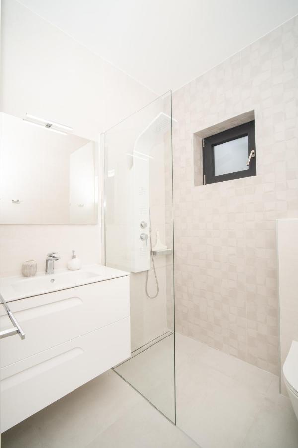 Apartments Marea Rabac Exterior foto